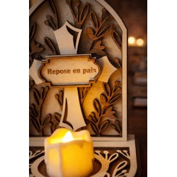 Photophore souvenir personnalisé en bois – Croix – Hommage & mémoire