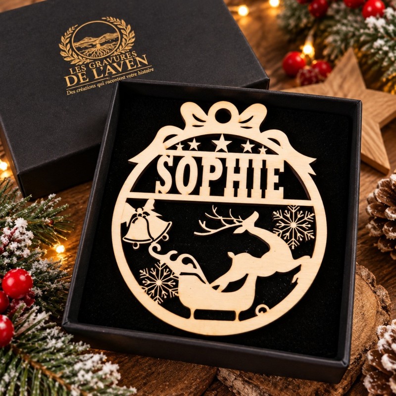 Ornement de Noël personnalisé en bois – Traineau de Noël | Les Gravures de l’Aven